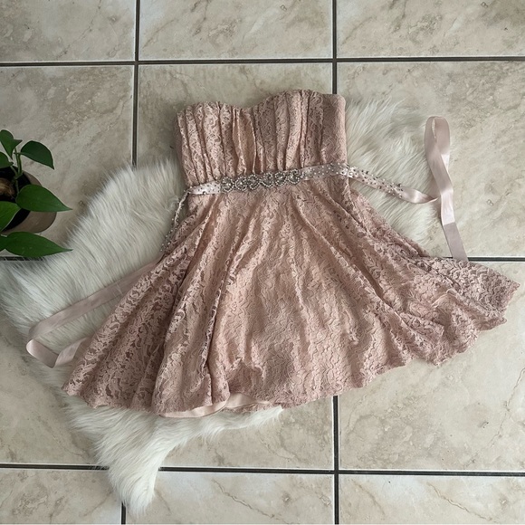 Sequin Hearts Dresses & Skirts - Sequin Hearts Lace Mini Dress